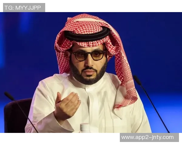 沙特商人对曼联出售传闻表示困惑或与新球场计划有关