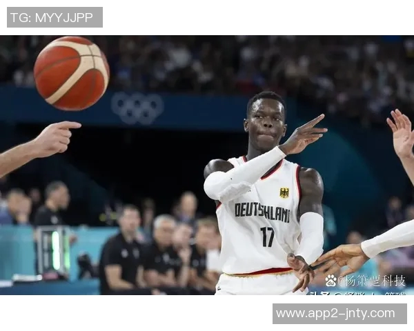 篮网主帅称球队连续四场展现出竞争力与尊重的篮球风格