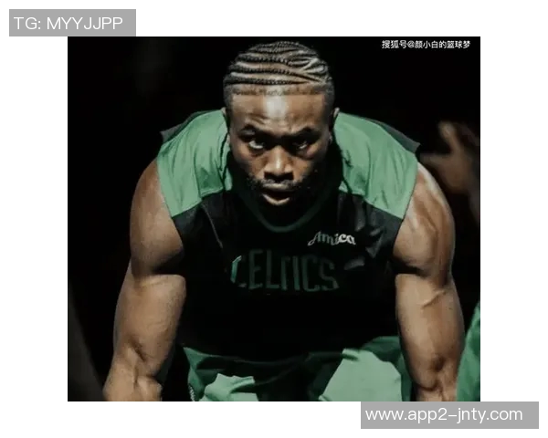 新的受害者曝光杰伦布朗发际线粉再引热议霍兰肩膀黑色伤痕引关注 新的受害者曝光杰伦布朗发际线粉再引热议霍兰肩膀黑色伤痕引关注